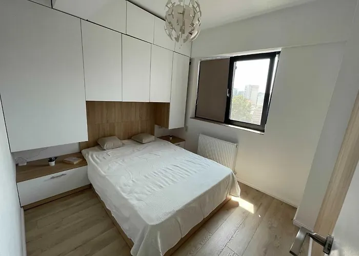 Platinum Luxury Near Presidential Palace *