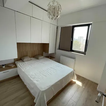 Platinum Luxury Near Presidential Palace *