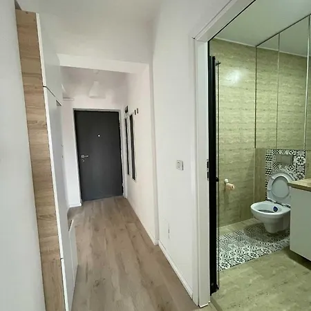 Platinum Luxury Near Presidential Palace